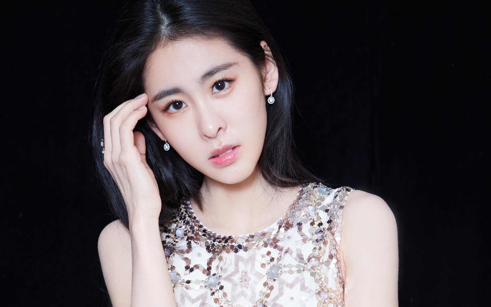 《《守望先锋》推出新赛季,加入“未来战士”特色皮肤》,守望先锋年度游戏版新皮肤