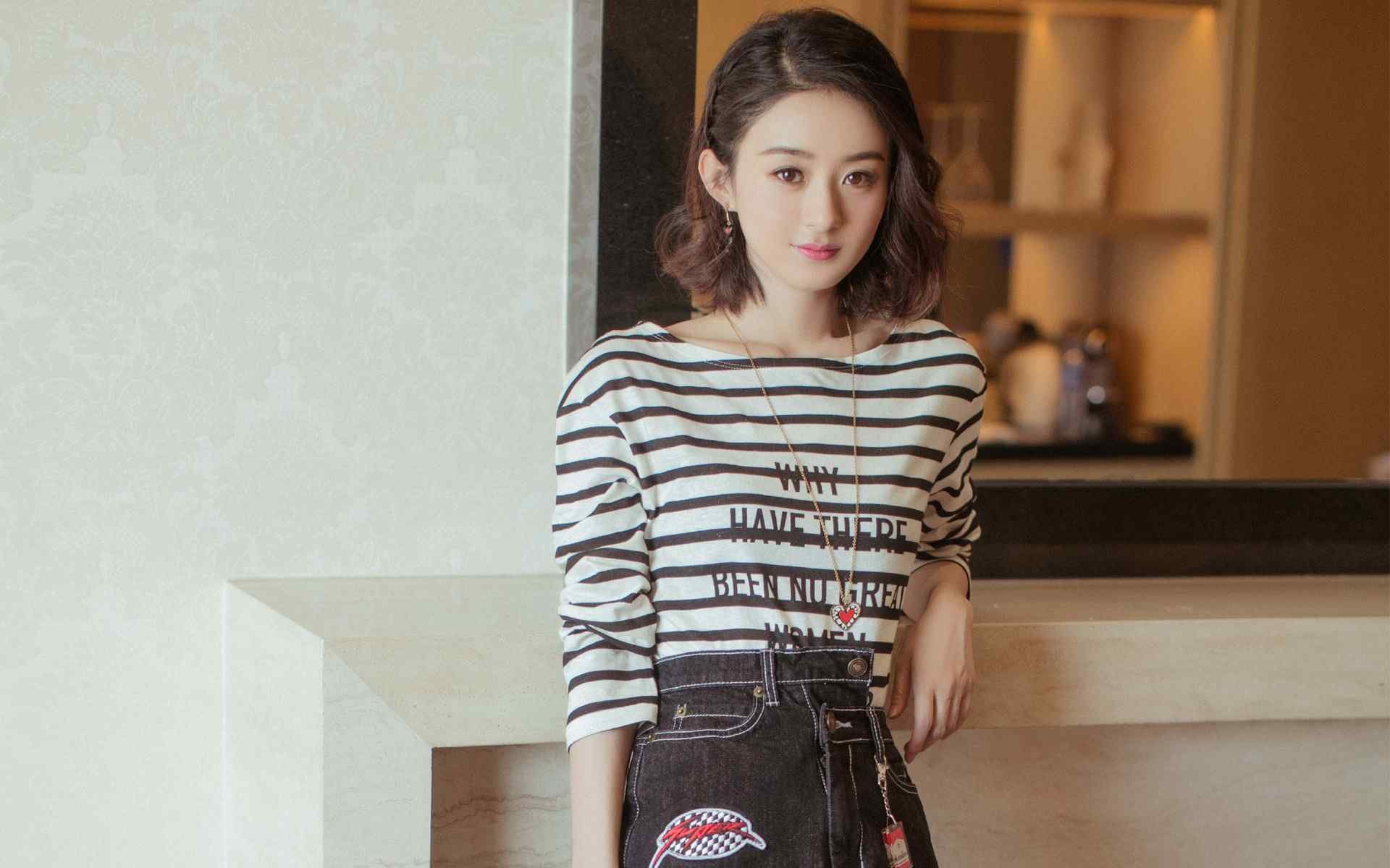 _室内排球锦标赛：不同场地同样精彩_，室内排球的比赛场地