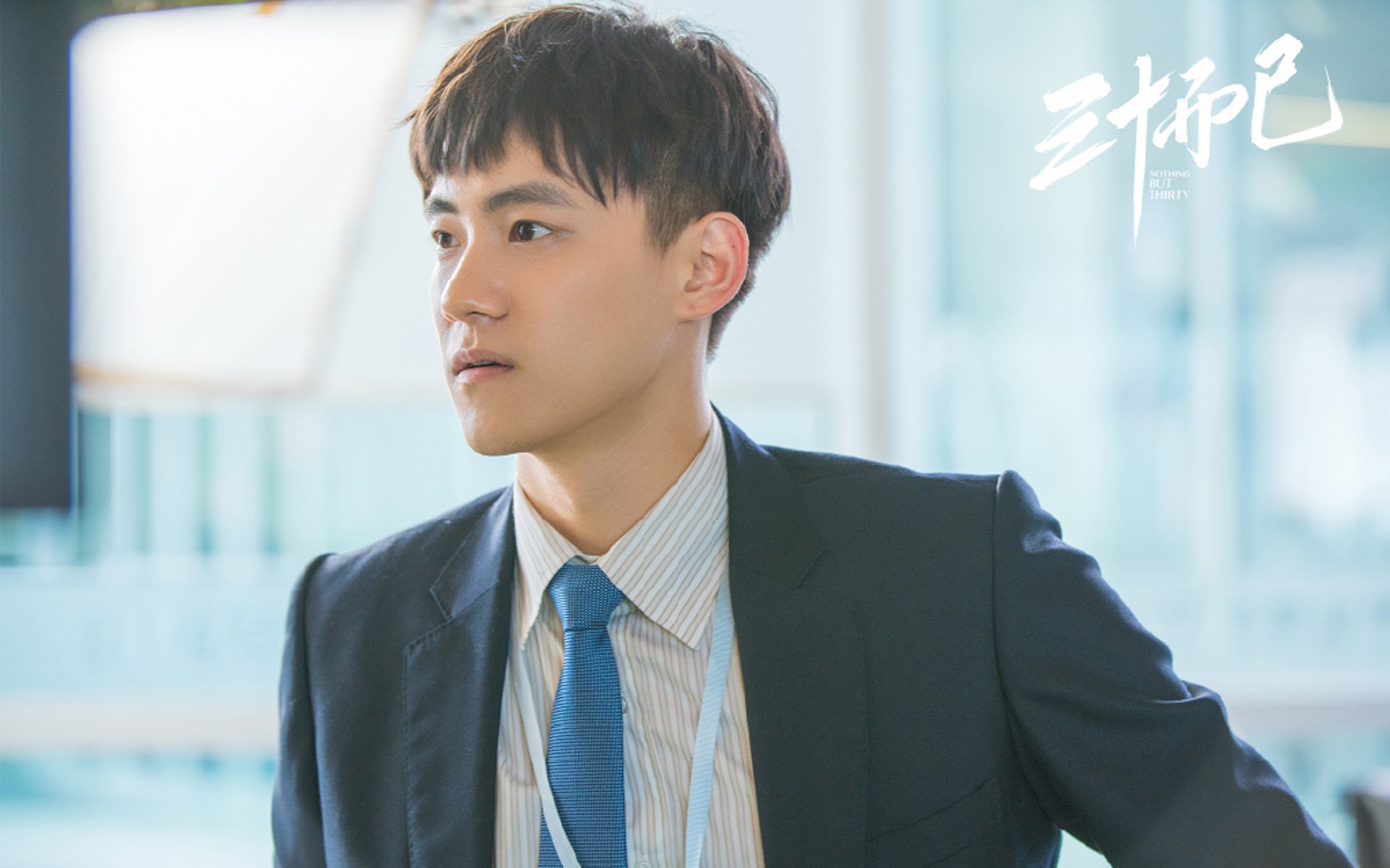 _室内排球锦标赛：不同场地同样精彩_，室内排球的比赛场地